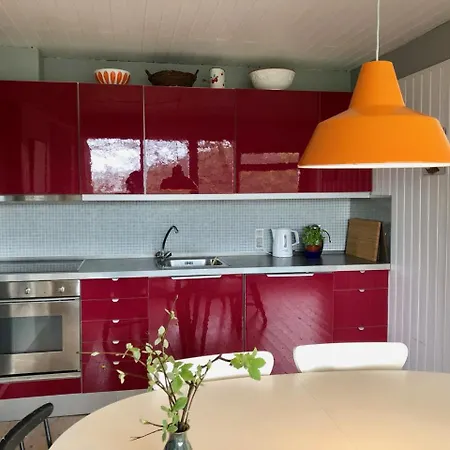 Awesome In With 2 Bedrooms, Sauna And Internet